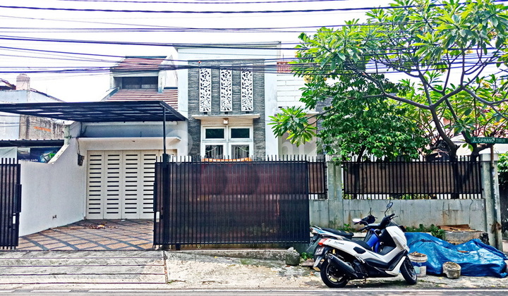 Rumah Bagus Utk Tempat Tinggal, Kantor & Usaha di Rawamangun Rumah Bagus Utk Tempat Tinggal, Kantor & Usaha di Rawamangun