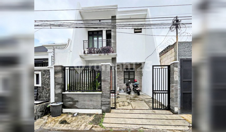Rumah Modern Minimalis Siap Huni di Rawamangun Jakarta Timur