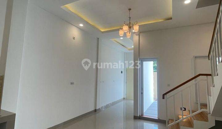 Rumah 2 Lantai Baru SHM di Kompleks Timah, Depok 2