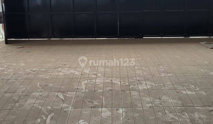 Ruko Strategis di Boulevard Villa Melati Mas 3