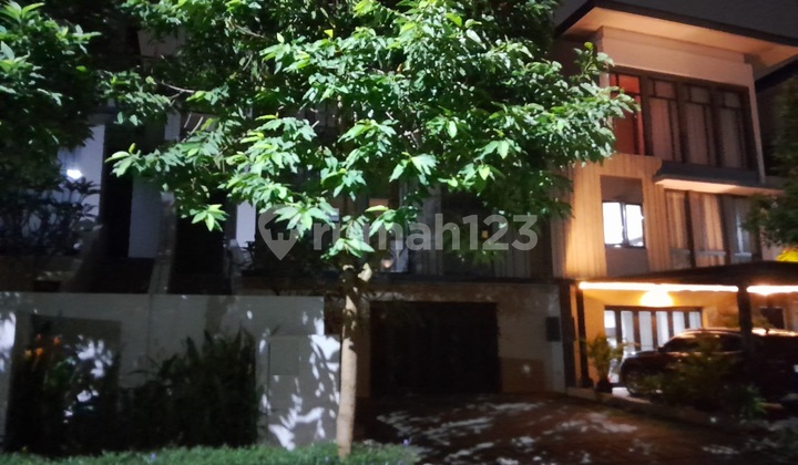 Rumah Siap Huni di Nava Park Bsd