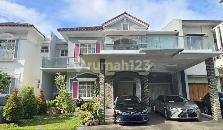 Rumah Depan Taman dan Dekat Akses Tol di Bsd Rumah Depan Taman dan Dekat Akses Tol di Bsd