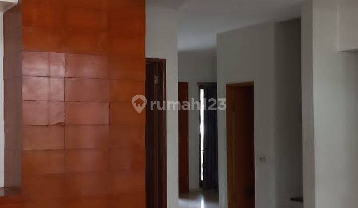 RUMAH 2 LANTAI DI SEWAKAN DI BSD CITY 5