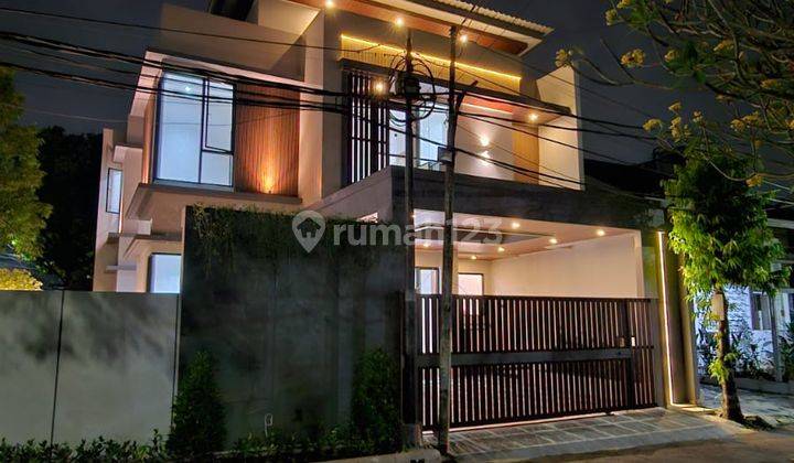 RUMAH MODERN HOOK 4 KAMAR TIDUR DI BSD 1