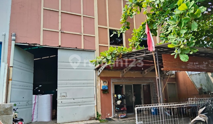 Cheap Warehouse Immediately Gets Tenants in BSD City Cheap Warehouse Immediately Gets Tenants in BSD City