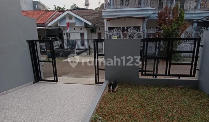 Rumah Baru Siap Huni 2 Lantai Dekat Ke Stasiun Dan Sekolah Di Bsd 2