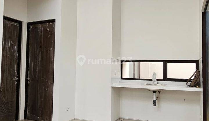 RUMAH 1 LANTAI DEKAT KE STASIUN DAN BSD DI SERPONG 2