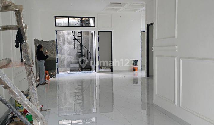 Rumah American Classic 1 Lantai Dekat Ke Jalan Toll Di Bsd City 2