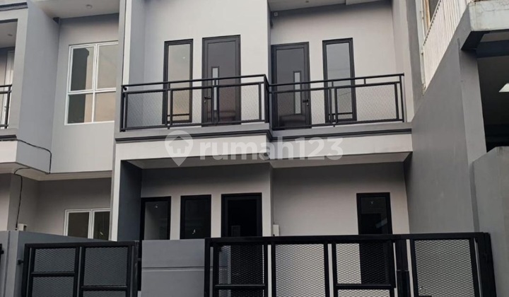 Rumah Baru Siap Huni 2 Lantai Dekat Ke Stasiun Dan Sekolah Di Bsd Rumah Baru Siap Huni 2 Lantai Dekat Ke Stasiun Dan Sekolah Di Bsd