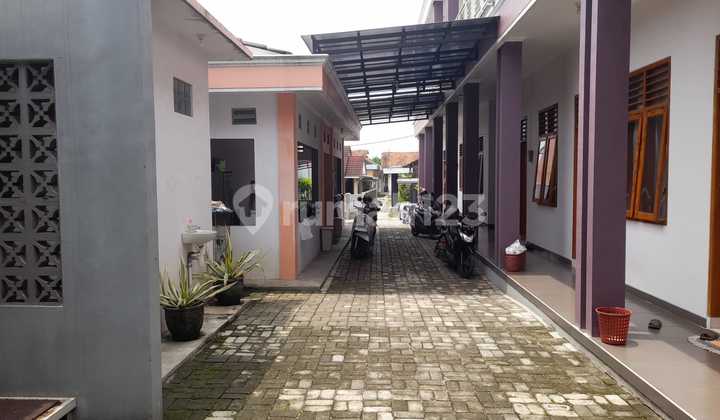 Rumah Kost 2 Lantai di Purwokerto Rumah Kost 2 Lantai di Purwokerto