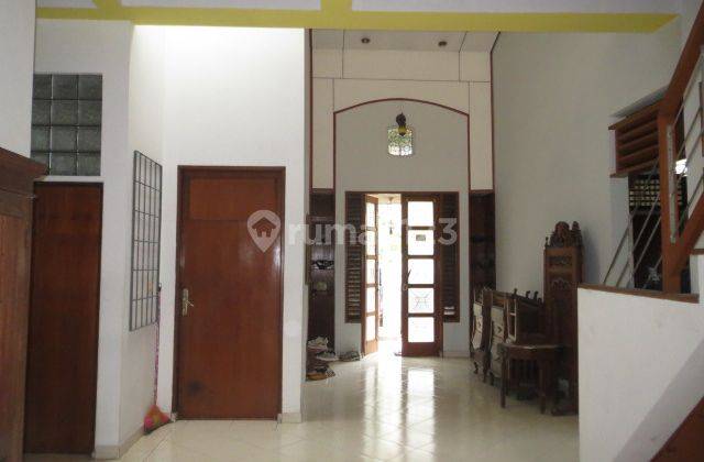 Rumah 2 Lantai di Jaka Permai 6