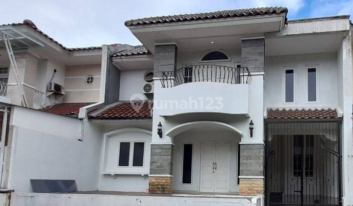 Rumah Minimalis 2 Lantai di Puri Sriwedari, Cibubur 1