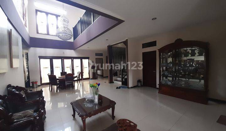 Rumah Minimalis 2 Lantai di Kemang Pratama 1 2