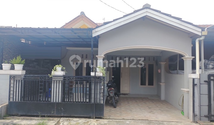Nice House in Bumyagara Bekasi 2