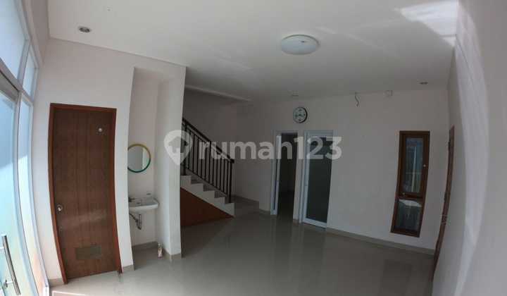 Rumah Dijual cocok buat kantor lokasi Sading,Mengwi badung 2