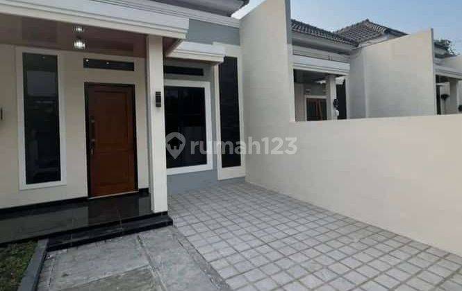 Rumah elenagant dengan konsep one gate system 1