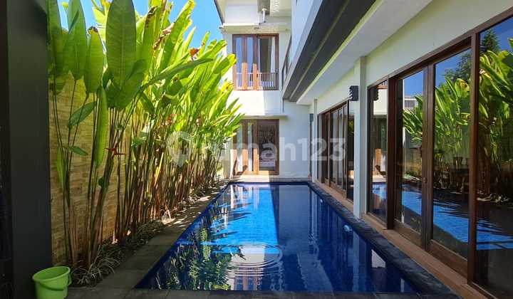 Villa Pecatu Indah Resort with Ocean View Villa Pecatu Indah Resort with Ocean View