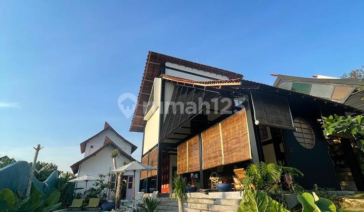 Luxury Architectural Bliss In Uluwatu. Price Drop!