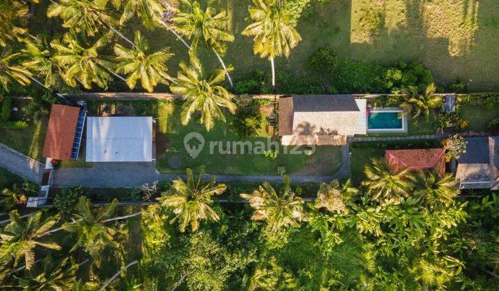 Villa Beach Front Jembrana 2