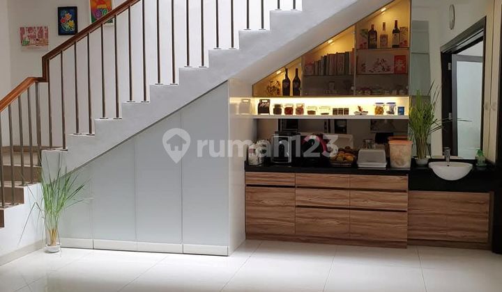 Rumah Bagus Siap Huni Tengah Kota Kembar Mas