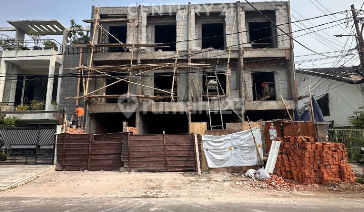 Jual Rumah Tanjung Duren Barat, Lokasi Strategis, Brand New!