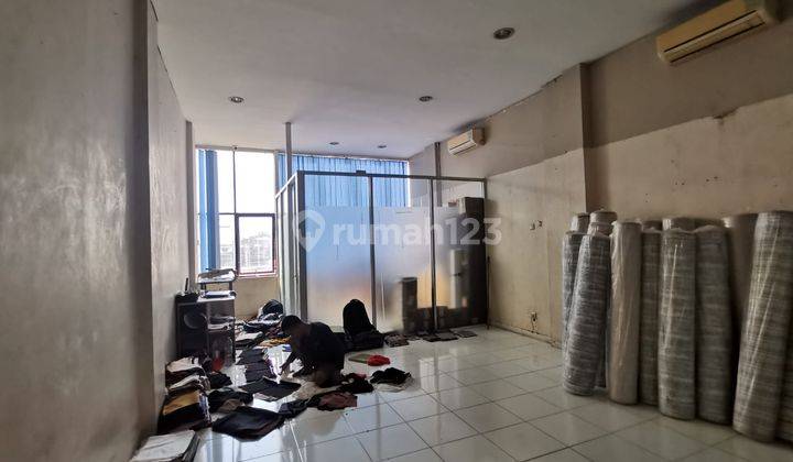 Ruko di Jalan Palmerah Utara Iii, Jakarta Barat Best Deal  9