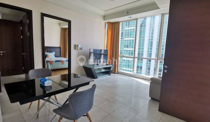 Apartement The Peak Sudirman 2 BR Semi Furnished Bagus 1