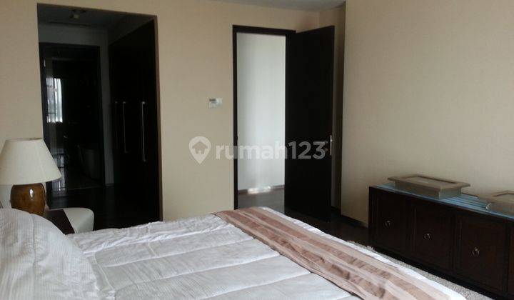 Apartement Kemang Nirvana 3 BR Furnished Bagus 2