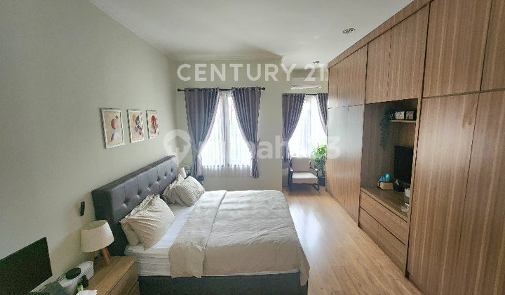 Jual Rumah Anggrek Neli Murni, Kemanggisan, Dekat Mall