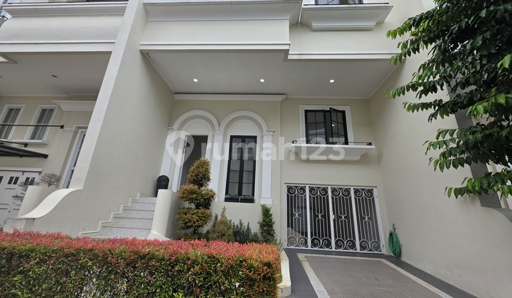 Rumah Camden House, 2 Lantai, di Kembangan, Brandnew 2