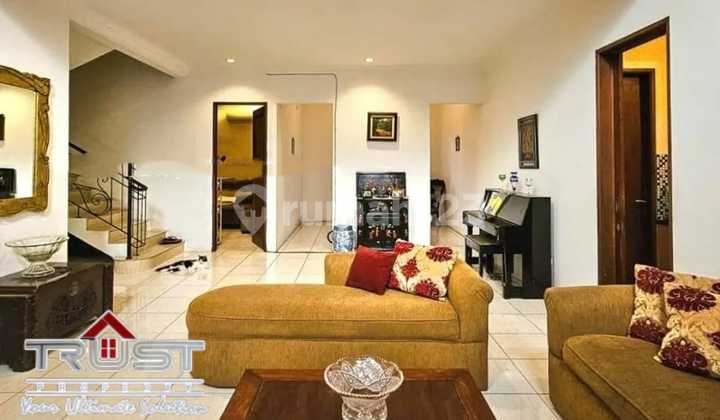 Ready-to-Occupy Minimalist House in Bintaro Sector 2 2