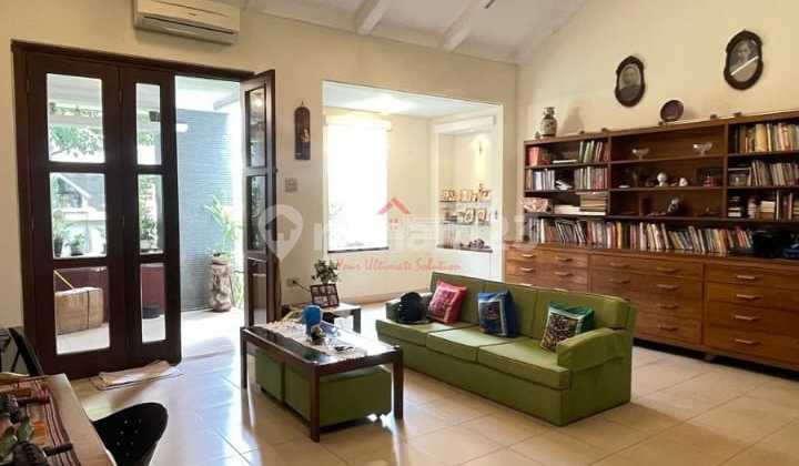 Rumah Bagus Siap Huni di Bintaro Jaya Sektor 2 Rumah Bagus Siap Huni di Bintaro Jaya Sektor 2