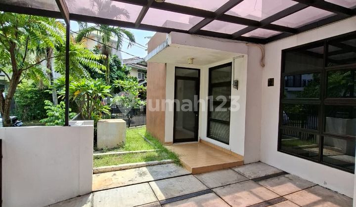 Rumah Hook Minimalis 2 Lantai dalam Perumahan Bintaro Sektor 9 2