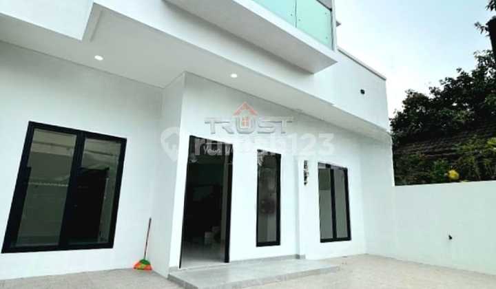 Rumah Baru Design Modern Kawasan Bsd-Tangsel