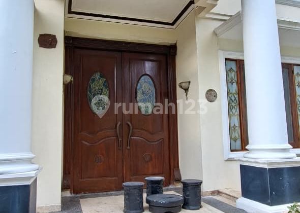 Rumah Megah dan Siap Huni Dalam Komplek Kawasan Rempoa