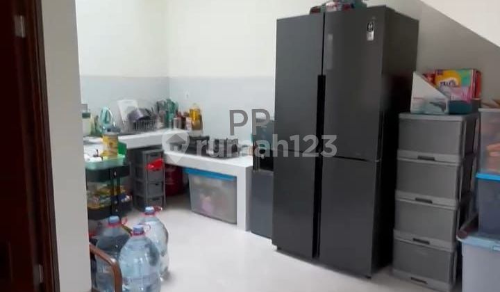 Minimalist 2-Story House in Bintaro Adjacent Cluster 2