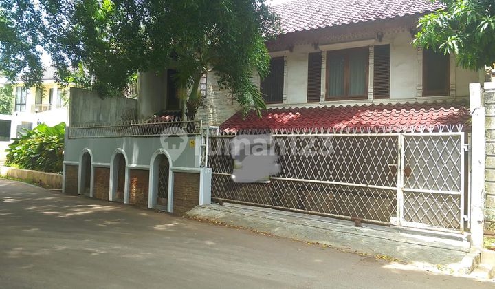 Rumah Nyaman dan Asri dalam Perumahan Bintaro Sektor 3 Rumah Nyaman dan Asri dalam Perumahan Bintaro Sektor 3
