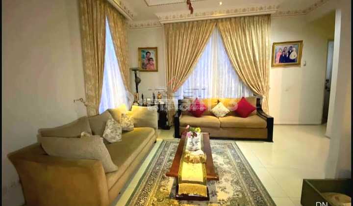 Luxury House Classic Design - Premium Jagakarsa Location, Near Ragunan 2