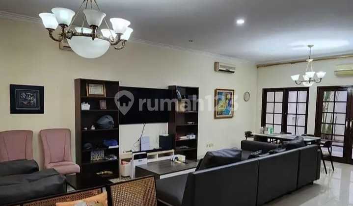 Ready-to-Live Home in an Elite Housing Complex, East Ciputat, South Tangerang 2