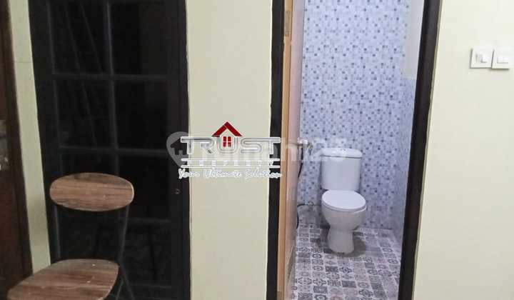 Rumah Rapi Siap Huni dekat Stasiun Sudimara 2