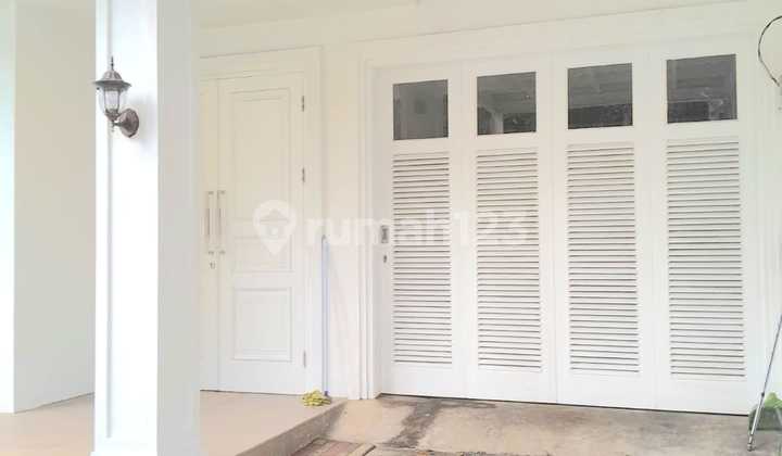 Ready-to-Occupy Minimalist House for Rent Inside Bintaro Sector 3 Complex 2