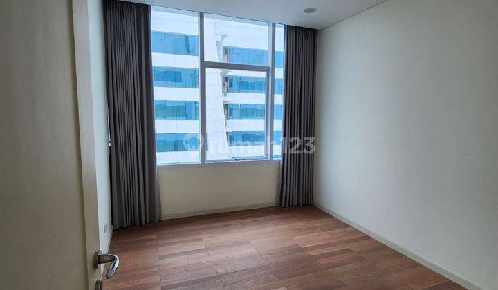 Apartemen Regatta Luas 163m2, Murah 2