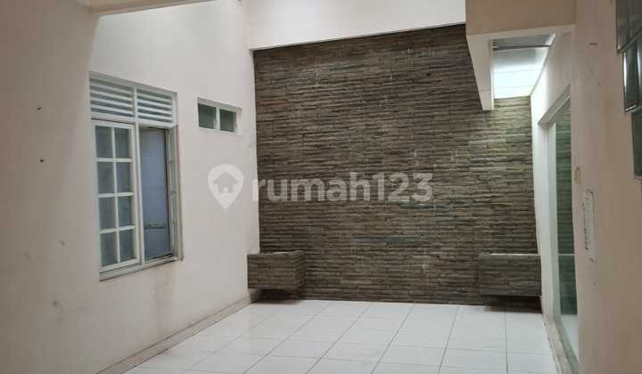 Cheap Sale Muara Karang House 10X20, Favorite Block, Wide Road 2