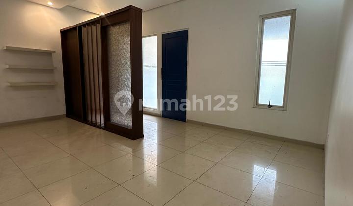 Rumah Puri Mansion 9X15, Rapi, Siap Huni 2