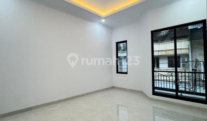 Rumah Muara Karang 8X15, Brand New, Rapi, Siap Huni Rumah Muara Karang 8X15, Brand New, Rapi, Siap Huni