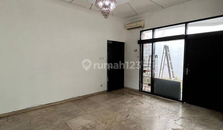 Rumah Siap Huni Di Jl. Bangka Luas 700m2, Swimming Pool 2