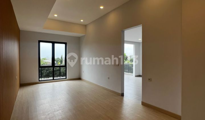 Luxury Brand New House in Alam Sutera, 358M² Area, Corner Lot, Elevator, Ready to Occupy 2