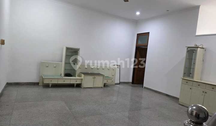 Rumah Pluit Barat 10X20, Rapi, Siap Huni 2