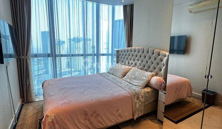 Penthouse The Windsor Puri Indah Luas 292 M2, Furnished 2