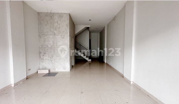 Elang Laut Shophouse, Elevator, Renovated, 6 Floors, Move-in Ready